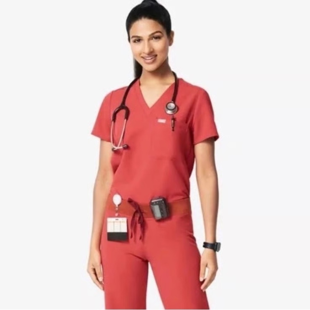 FIGS Scrub Top XXS Red Casma V-Neck Technical‎ Collection FW1000